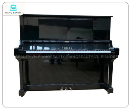 Đàn Piano Yamaha UX5 sở hữu thiết kế cổ điển, sang trọng