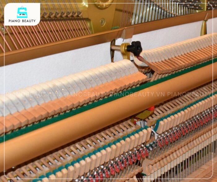Đàn Piano Yamaha UX500 sở hữu búa đàn mang lại độ nảy tối ưu và đảm bảo âm thanh đồng nhất trên toàn bộ bàn phím