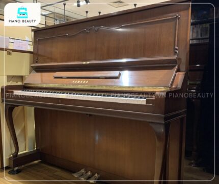 Đàn Piano Yamaha UX50WnC là một cây đàn piano upright cao cấp