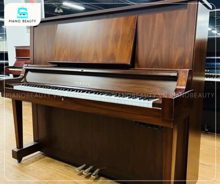 Đàn Piano Yamaha W102 với hệ thống bàn 88 phím mang lại trải nghiệm chạm phím mượt mà và độ nhạy tối ưu.