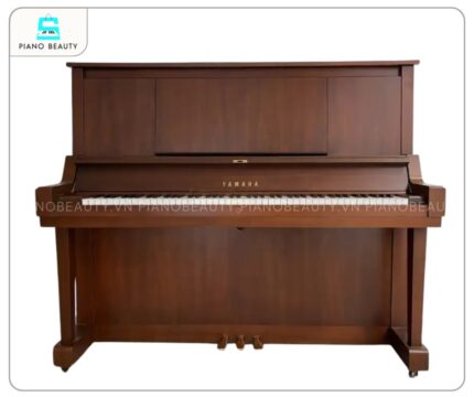 Đàn Piano Yamaha W102 sở hữu thiết kế mang hơi hướng cổ điển, toát lên vẻ sang trọng