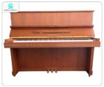 Đàn Piano Yamaha W103 có thiết kế dung hòa giữa nét cổ điển vượt thời gian và vẻ đẹp đương đại