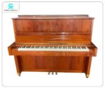 Đàn Piano Yamaha W104 sở hữu thiết kế mang phong cách cổ điển và sang trọng