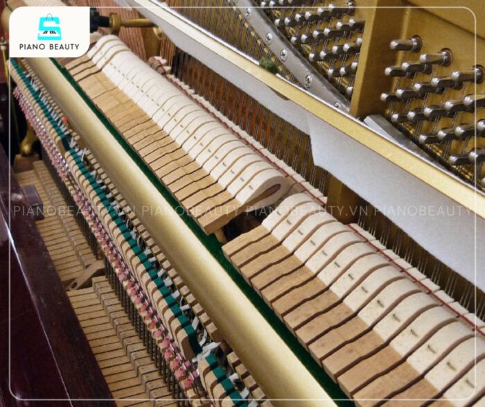 Đàn Piano Yamaha W106BB có búa đàn làm từ nỉ lông cừu cao cấp