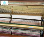 Đàn Piano Yamaha W109B được thiết kế để mang đến chất âm phong phú, ấm áp, có độ vang và khả năng cộng hưởng xuất sắc