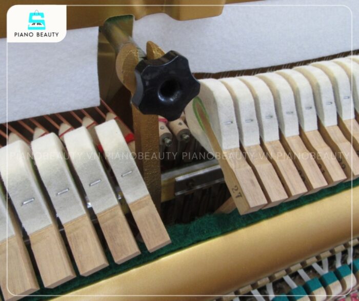 Đàn Piano Yamaha W201 có búa đàn làm từ lông cừu cao cấp