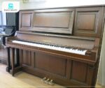 Đàn Piano Yamaha W201 mang vẻ đẹp tự nhiên của các loại gỗ quý hiếm