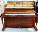 Đàn Piano Yamaha W3AMhC với các phím trắng được phủ lớp Acrylic Resin và phím đen sử dụng Phenolic Resin