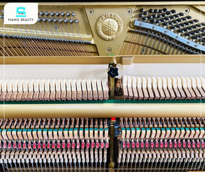 Đàn Piano Yamaha W3AMhC được trang bị công nghệ chế tác gỗ theo phương pháp truyền thống