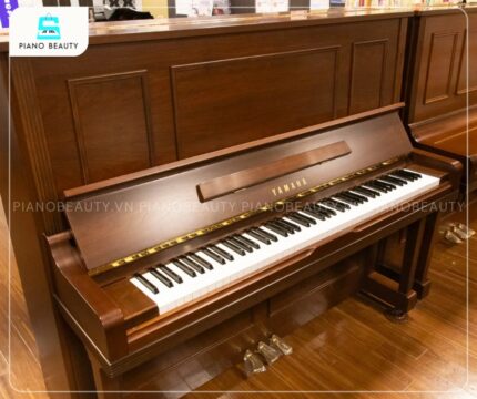 Đàn Piano Yamaha W3AWn có lớp vỏ gỗ óc chó Mỹ được hoàn thiện tỉ mỉ