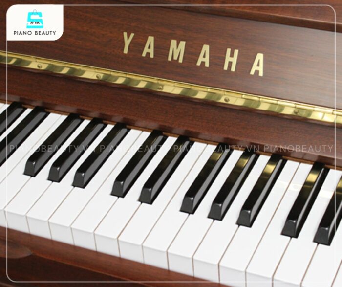 Đàn Piano Yamaha W3AWn có bàn phím được chế tác từ gỗ vân sam