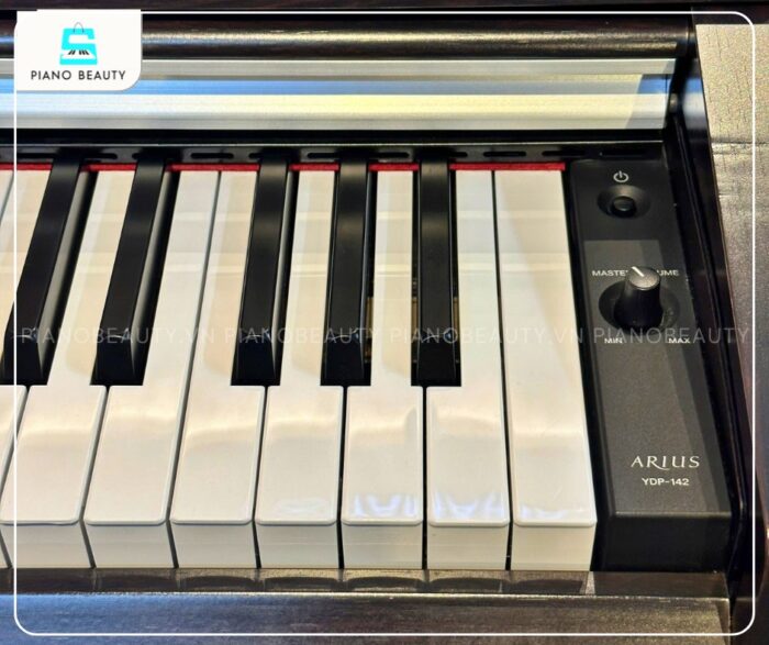 Đàn Piano Yamaha YDP142