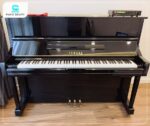 Đàn Piano Yamaha YU1SXG là sự kết hợp giữa thiết kế truyền thống và công nghệ hiện đại