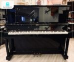 Đàn Piano Yamaha YUA nổi bật là mẫu đàn piano upright cao cấp, sản phẩm của Yamaha