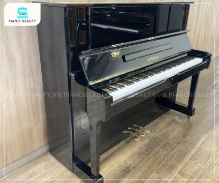 Đàn Piano Yamaha YUS sở hữu thiết kế nhỏ gọn nhưng sang trọng, âm thanh trong trẻo