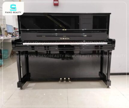 Đàn Piano Yamaha YUS1 với âm thanh phong phú, thiết kế tinh tế