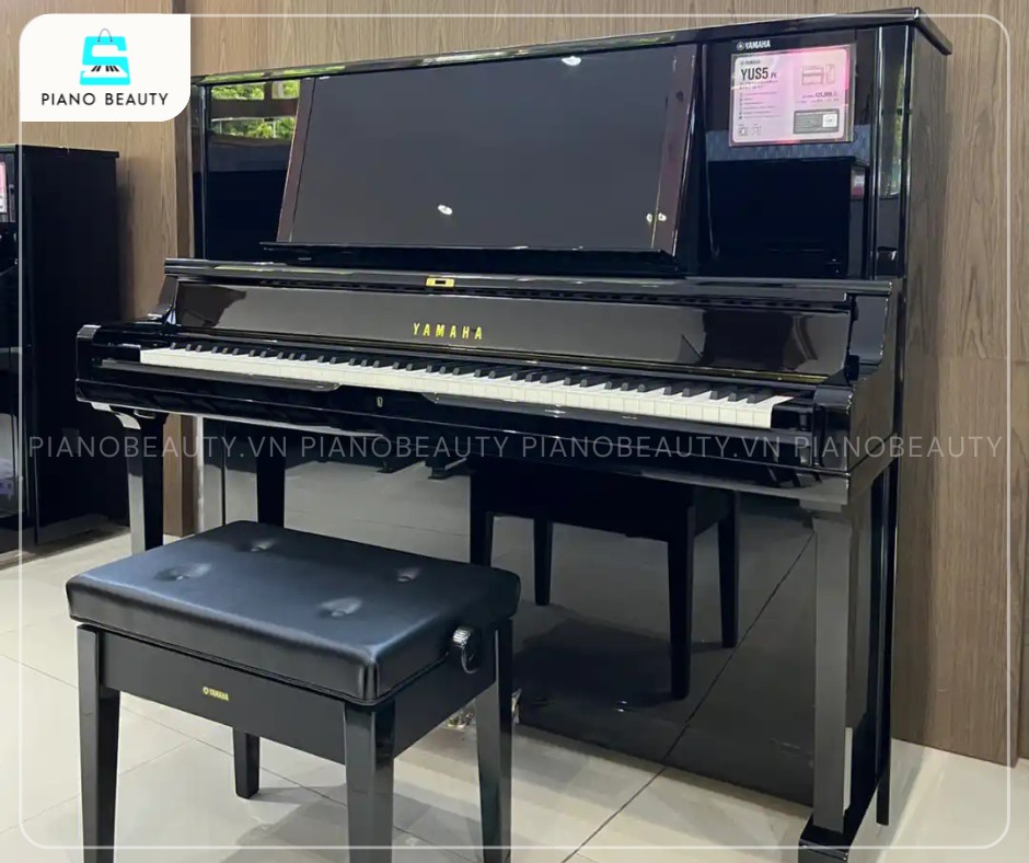 Đàn Piano Yamaha YUS5 có lớp vỏ ngoài được chế tác từ gỗ cao cấp