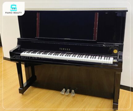 Bàn phím của Đàn Piano Yamaha YUS5 được chế tác công phu với 88 phím, mang lại cảm giác phím mượt mà