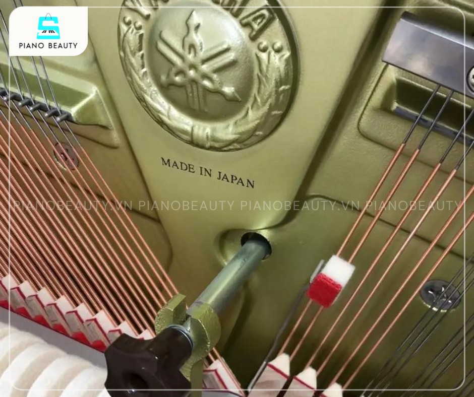 Đàn Piano Yamaha YUS5 trang bị dây đàn Roslau cao cấp đến từ Đức