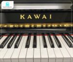 Đàn piano cơ Kawai BL11 với phím gỗ bền bỉ và độ nhạy cao