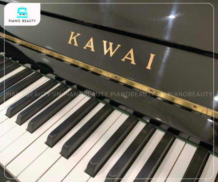 Đàn piano Kawai BL61 bàn phím gỗ mượt mà