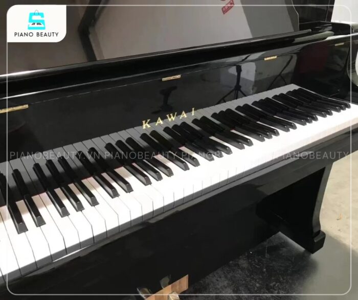 Đàn piano Kawai BL82 phím đàn gỗ tự nhiên bền bỉ