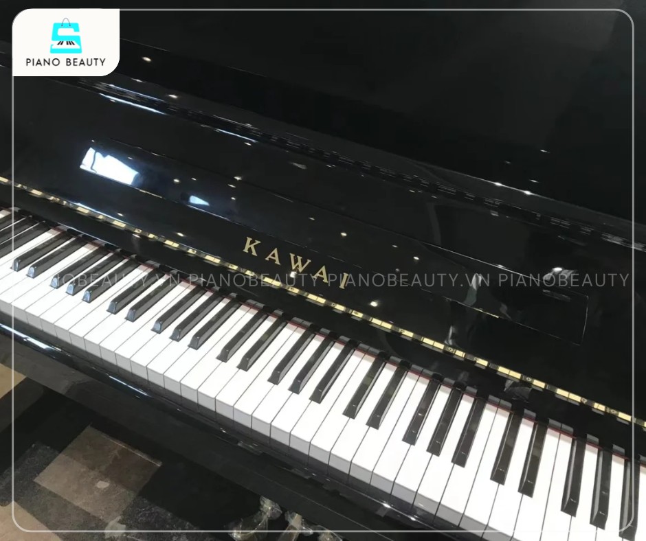 Đàn piano cơ Kawai KU1D với bàn phím gỗ bền bỉ và phản hồi tốt