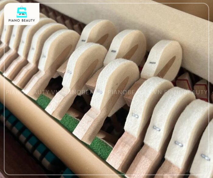Búa đàn nỉ lông cừu của piano Yamaha SX100