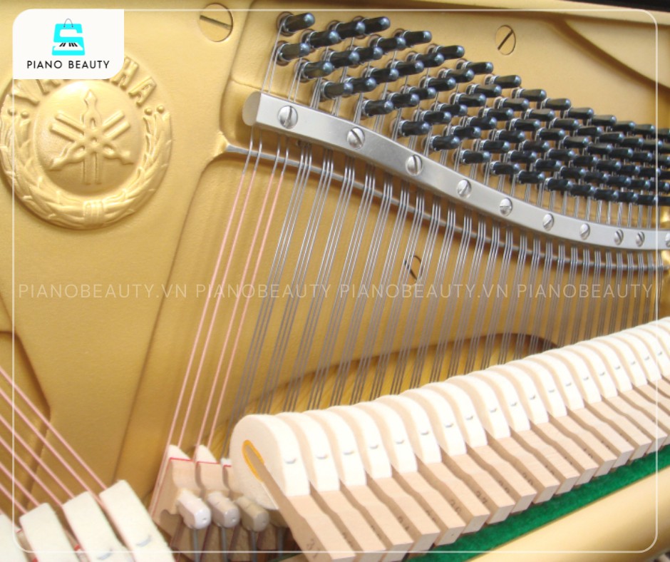 Bộ máy đàn chất lượng của piano Yamaha U1A