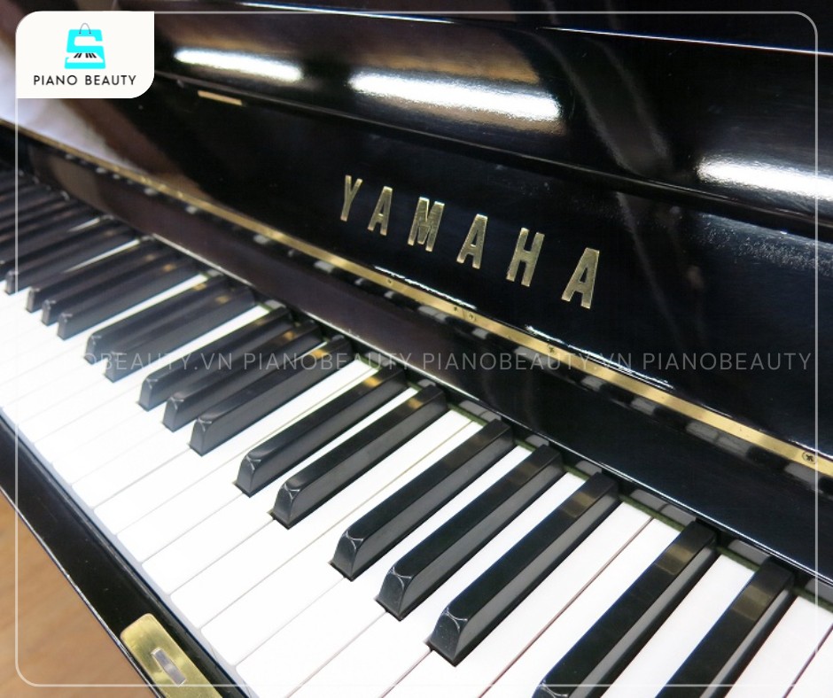 88 phím đàn cảm ứng nhạy của đàn piano cơ Yamaha U1E