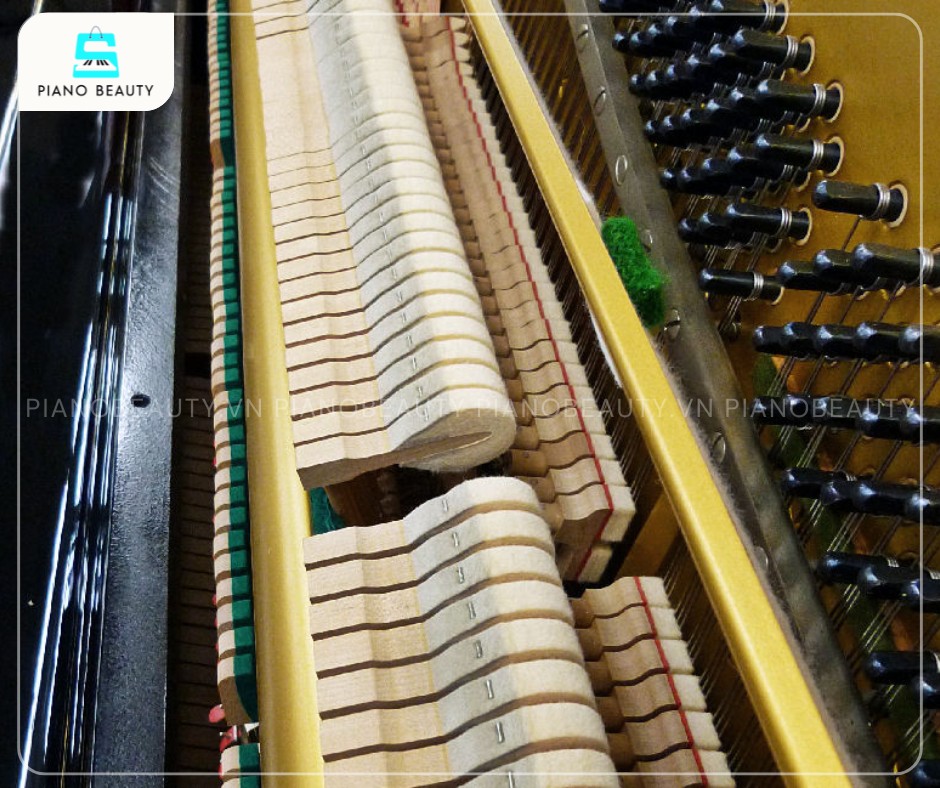 Bộ máy chắc chắn của đàn piano Yamaha U1G