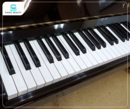 Đàn piano Yamaha U2B máy đàn ổn định, âm bass vang sâu