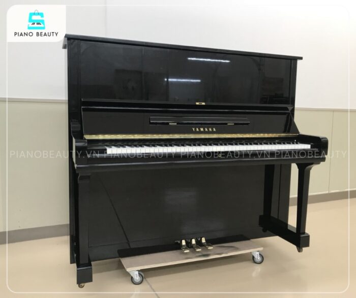 Đàn piano Yamaha U3H cao 131cm phù hợp với nhiều không gian
