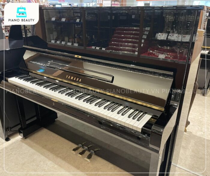 Đàn piano Yamaha U3M mang đến âm thanh trầm ấm và vang rõ