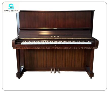 Đàn piano cơ Yamaha U5 thiết kế mạnh mẽ và sang trọng