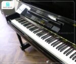 Đàn piano Yamaha UX10BL mang đến âm thanh vang đội
