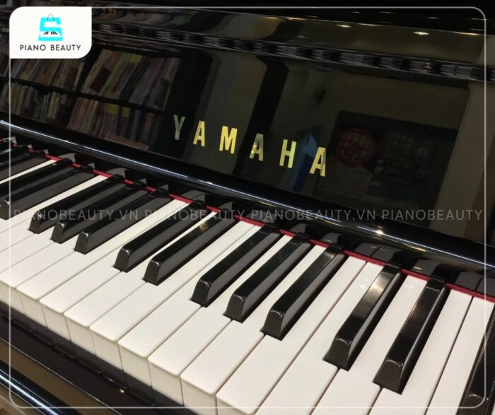 Đàn Piano Yamaha UX30BL phím đàn chính xác và phản hồi tốt