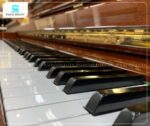 Đàn piano Yamaha W106 bàn phím gỗ bền đẹp