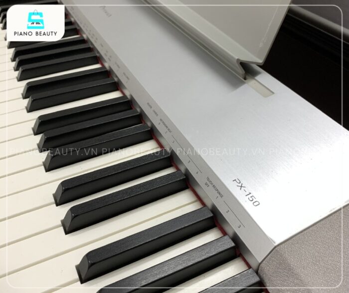 Piano Điện Casio PX150 với độ nặng phím được phân bổ tinh tế theo từng âm vực