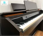 Piano điện Casio PX1500GP có bàn phím được thiết kế để mô phỏng cảm giác chơi đàn piano cơ một cách chân thực