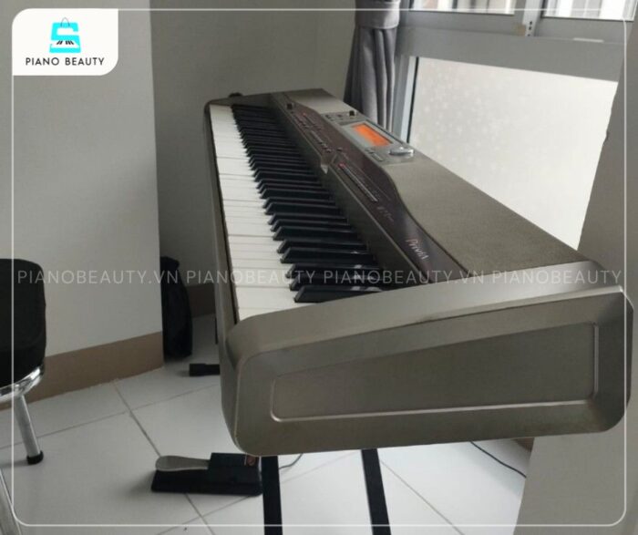 Piano Điện Casio PX400 có trọng lượng chỉ khoảng 17 kg