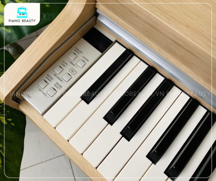 Bàn phím Responsive Hammer III của piano điện Kawai CN27 LO
