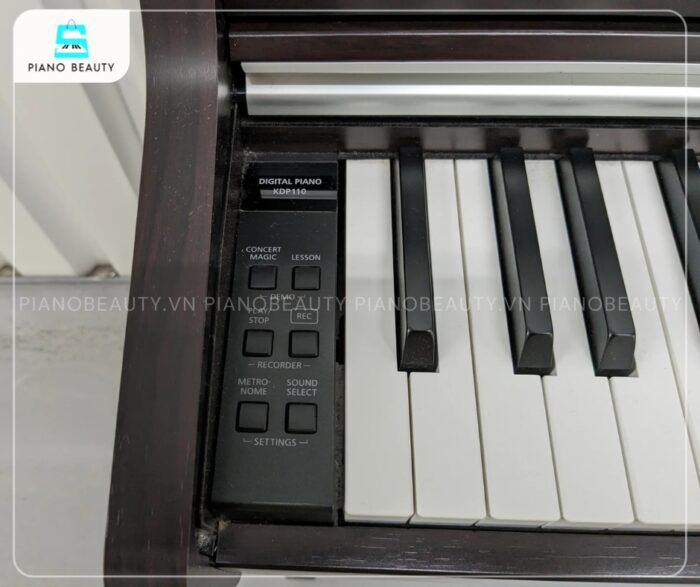 Piano điện Kawai KDP110 có toàn bộ 88 phím đàn đều có trọng lượng phân bổ theo từng quãng tám