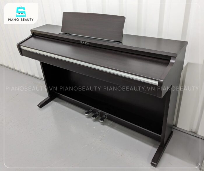 Piano điện Kawai KDP110 có phần vỏ ngoài làm từ chất liệu gỗ công nghiệp