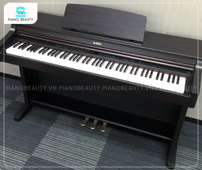 Piano điện Kawai PN250 được trang bị bàn phím 88 phím có độ nặng nhất định, tái tạo lại cảm giác chạm phím tương tự đàn piano cơ acoustic