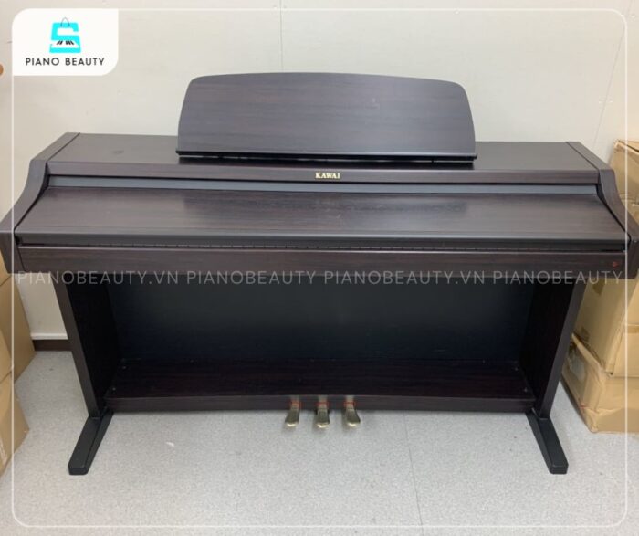 Piano điện Kawai PN290 sở hữu thiết kế mang đậm phong cách truyền thống, toát lên vẻ sang trọng và lịch lãm