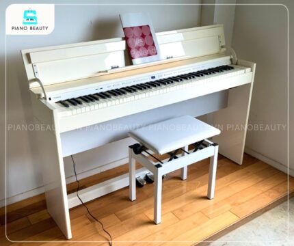 Piano điện Roland DP90S mang đến trải nghiệm chơi piano đích thực với công nghệ âm thanh SuperNATURAL