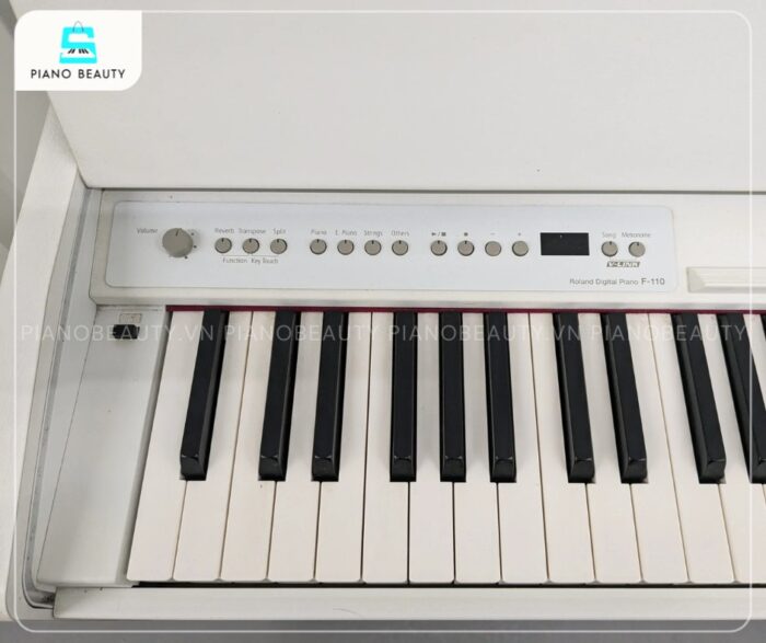 Piano điện Roland F110 với bàn phím Ivory Feel-G phản hồi nhanh