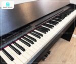 Đàn piano điện Roland F120 sở hữu 88 phím Ivory Feel-G mượt mà