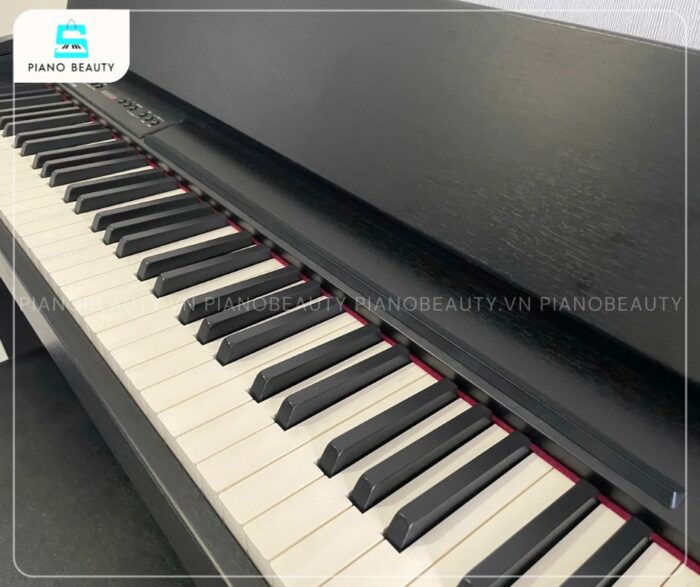 Bàn phím PHA-4 mượt mà của đàn piano Roland F140